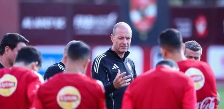 توروب يكشف تفاصيل صفقات الأهلي وذكريات لا تُنسى أمام الزمالك – يلا شوت