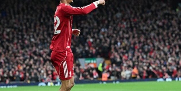 هوجو إيكيتيكي يسجل أسرع هدف في تاريخ الدوري الإنجليزي «فيديو» – يلا شوت