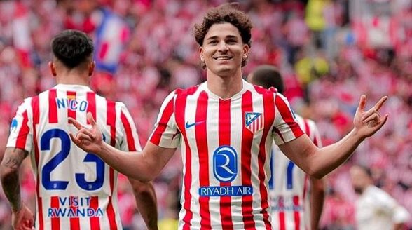 أرسنال وبرشلونة في صراع على ضم ألفاريز في الميركاتو – يلا شوت