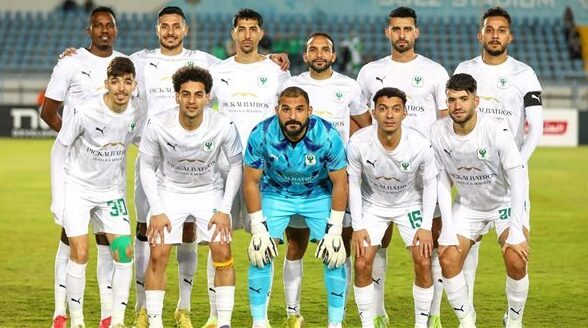 الكاف يعلن أسماء حكام مباراة المصري وكايزر تشيفز في الجولة الخامسة من الكونفدرالية