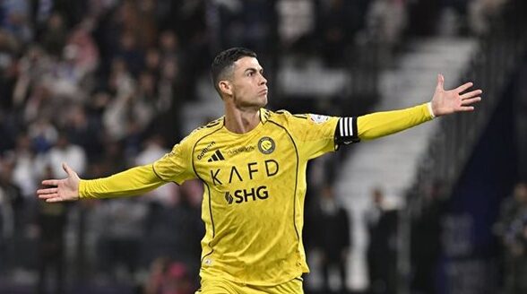 رونالدو يعود إلى تدريبات النصر بعد احتجاجه على السياسات التعاقدية