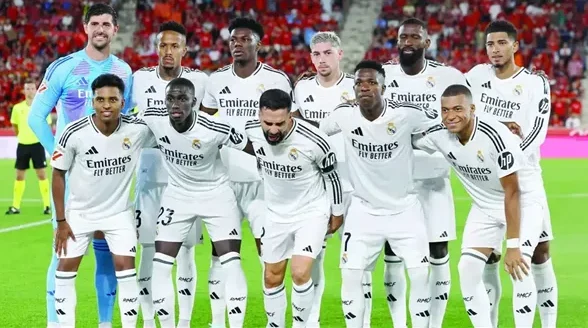 ريال مدريد يخطط لإعادة هيكلة شاملة وتغييرات كبرى في تشكيلته – يلا شوت